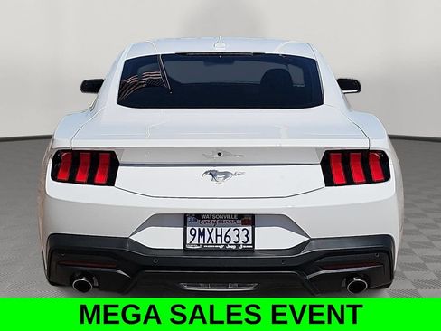 Used 2024 Ford Mustang Coupe RWD image 4