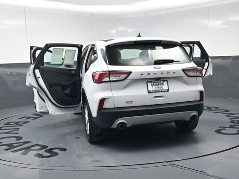 Used 2020 Ford Escape S image 27