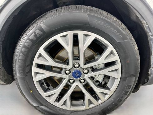 Used 2020 Ford Escape SEL FWD image 38