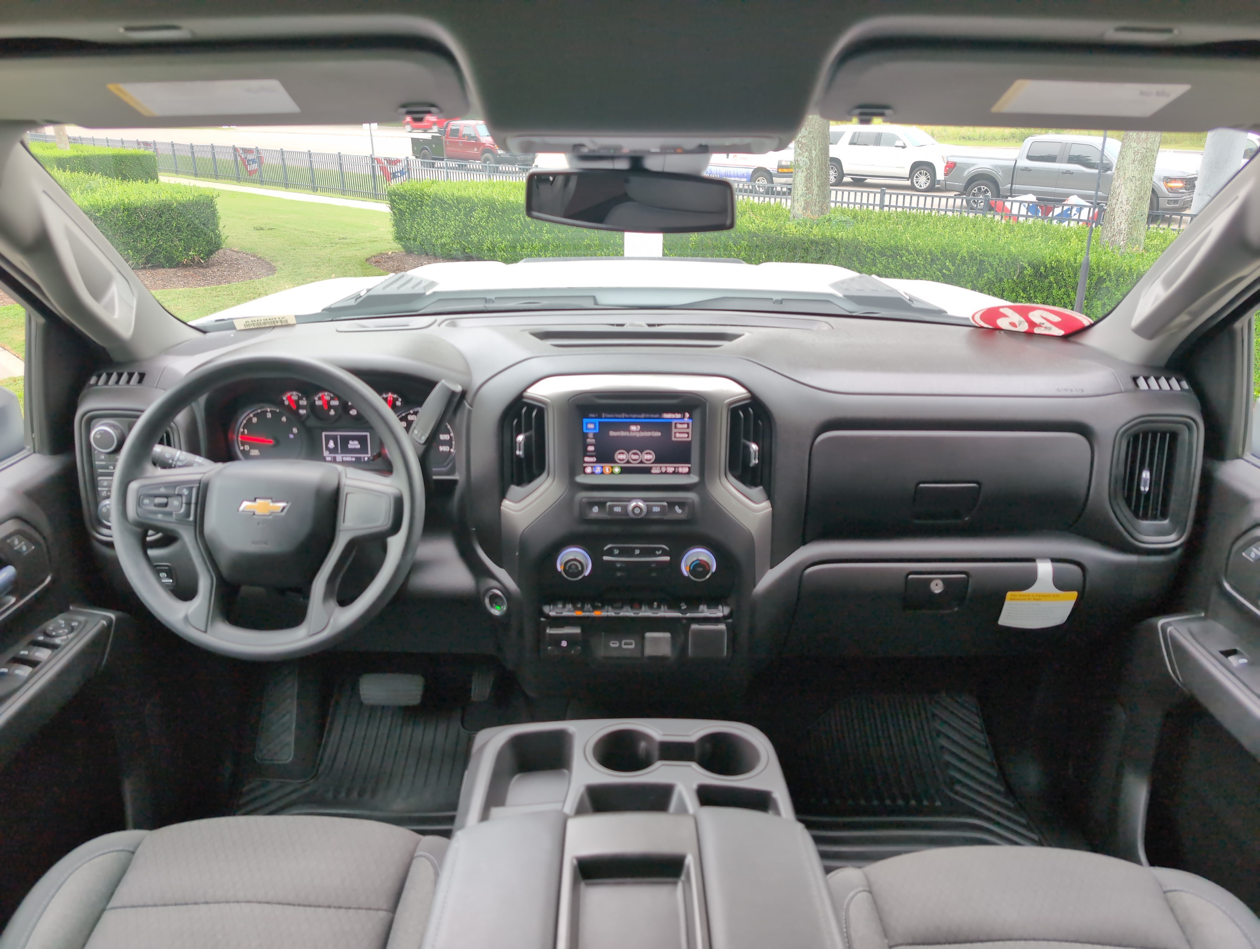 Used 2026 Chevrolet Silverado 2500 Custom w/ Custom Value Package AWD/4WD image 27