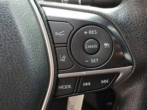 Used 2023 Toyota Camry LE image 21