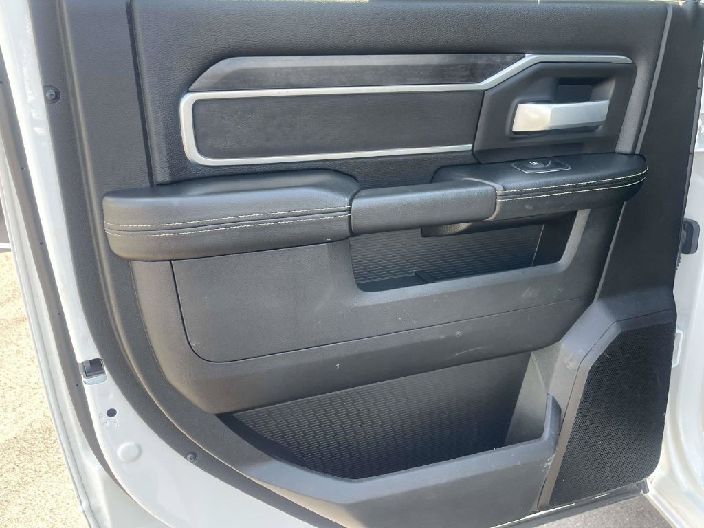 Used 2024 RAM 2500 Big Horn AWD/4WD image 12