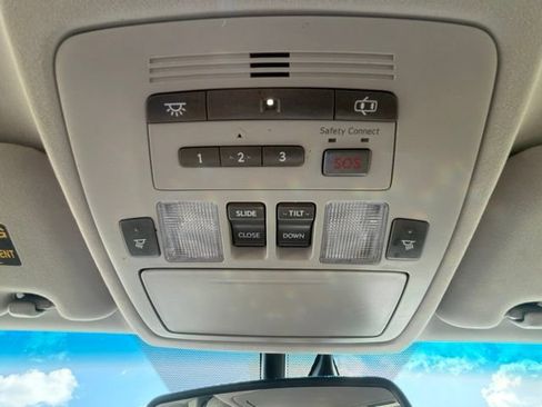 Used 2012 Lexus ES 350 FWD image 22