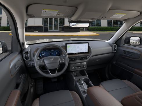 New 2025 Ford Bronco Sport Outer Banks w/ Outer Banks Tech Package+ AWD/4WD image 9