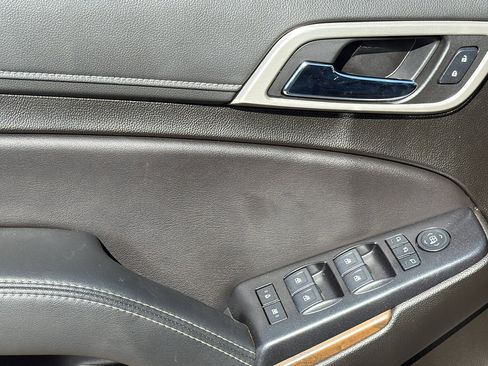 Used 2020 GMC Yukon Denali image 14