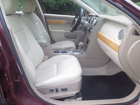 Used 2006 Lincoln Zephyr FWD image 15