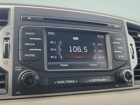 Used 2019 Kia Sportage LX FWD image 17