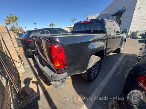 Used 2021 Chevrolet Colorado W/T w/ Custom Special Edition RWD image 4
