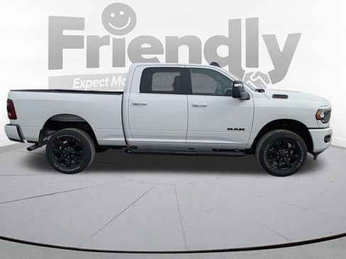 Used 2024 RAM 2500 Big Horn w/ Night Edition AWD/4WD image 6