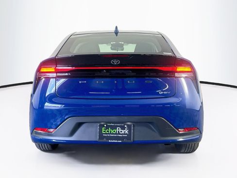 Used 2024 Toyota Prius LE FWD image 7