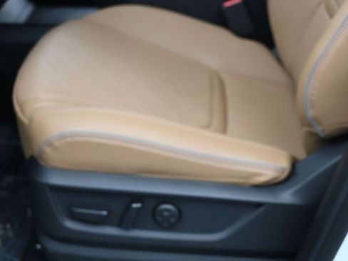 New 2026 INFINITI QX80 Luxe image 18