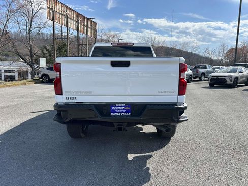 New 2026 Chevrolet Silverado 2500 Custom w/ Custom Value Package image 4