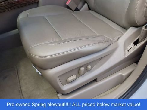 Used 2018 GMC Yukon SLT w/ HD Trailering Package RWD image 25
