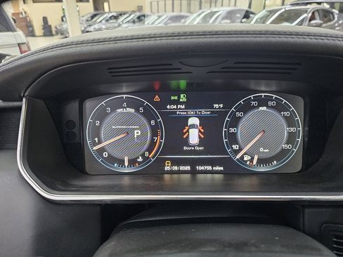 Used 2014 Land Rover Range Rover Supercharged image 30
