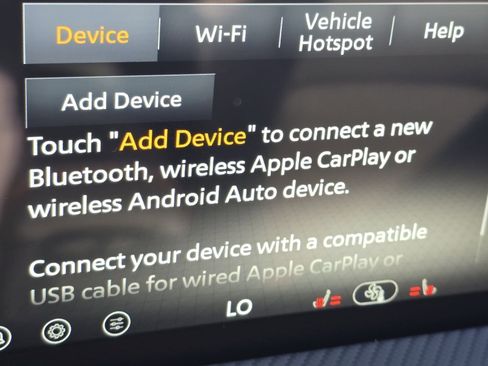 Used 2026 Nissan Kicks SR w/ Cold Weather Package image 3