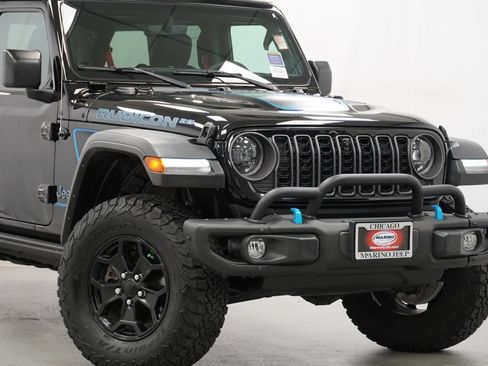 Used 2023 Jeep Wrangler Unlimited Rubicon 4xe AWD/4WD image 3