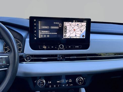 Used 2025 Mitsubishi Outlander SE FWD image 7