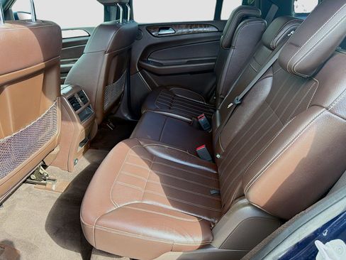 Used 2017 Mercedes-Benz GLS 450 4MATIC image 21