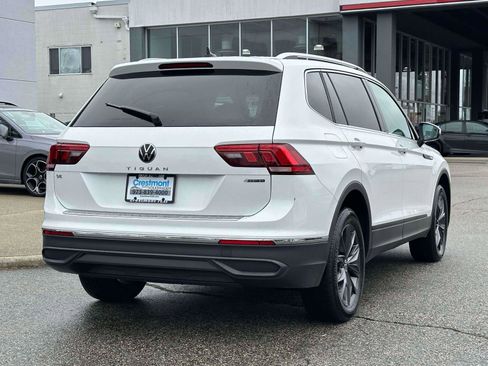 Certified 2023 Volkswagen Tiguan SE AWD/4WD image 3