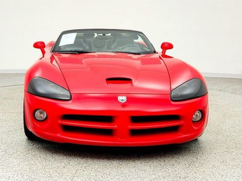 Used 2004 Dodge Viper SRT-10 RWD image 2