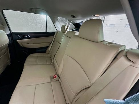 Used 2015 Subaru Outback 2.5i Limited image 25
