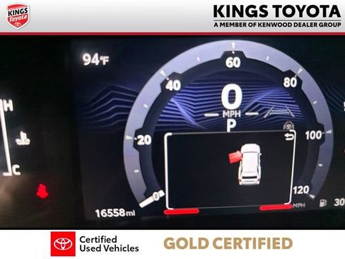 Used 2025 Toyota 4Runner SR5 AWD/4WD image 21