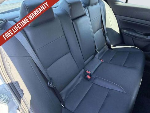 Used 2024 Nissan Altima 2.5 SL AWD/4WD image 24