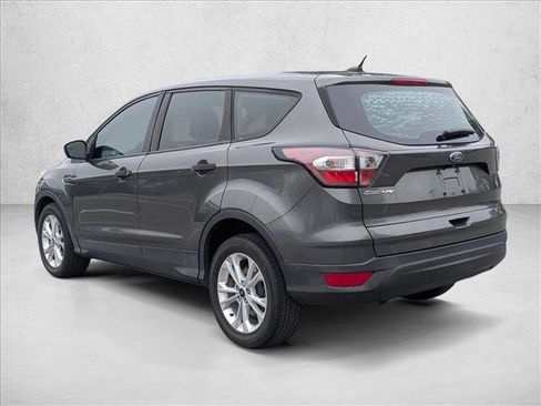 Used 2017 Ford Escape S image 8