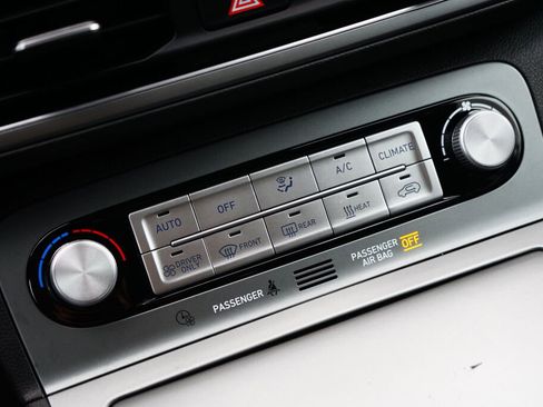 Certified 2023 Hyundai Kona SE image 27