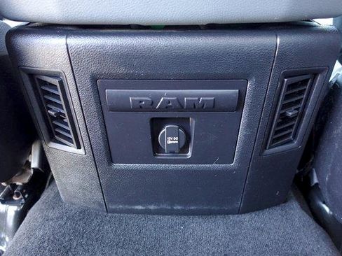Used 2016 RAM 1500 Big Horn RWD image 33