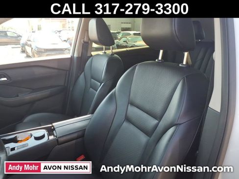 Used 2023 Nissan Rogue SV w/ SV Premium B Package AWD/4WD image 15