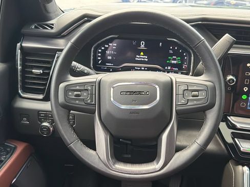 Used 2025 GMC Sierra 2500 Denali Ultimate AWD/4WD image 23