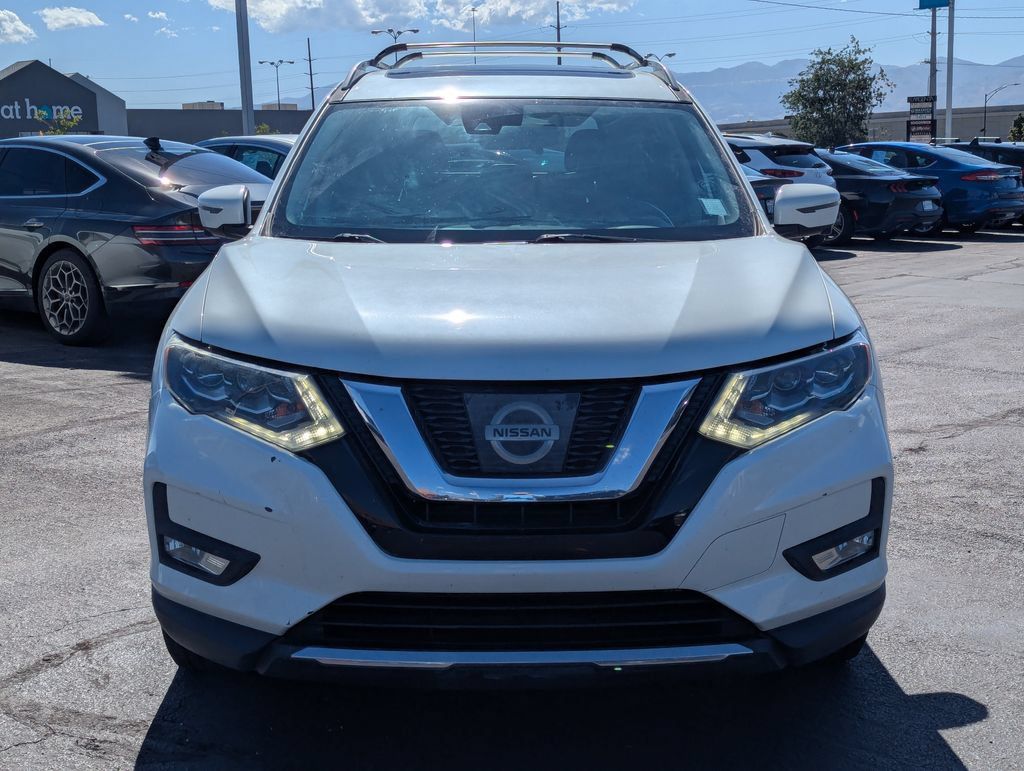 Used 2017 Nissan Rogue SL w/ SL Premium Package AWD/4WD image 10