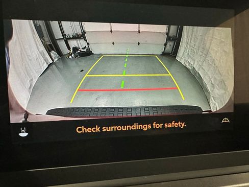 Used 2025 Toyota 4Runner TRD Off-Road image 36