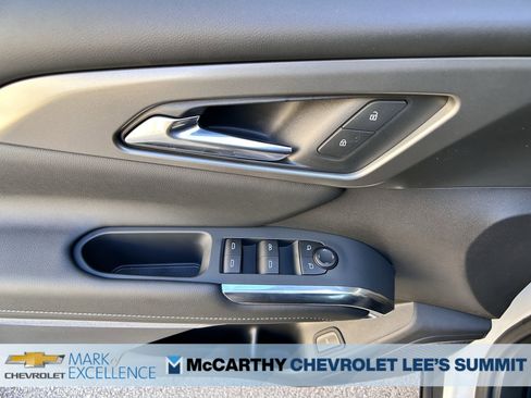 New 2026 Chevrolet Traverse LT w/ Sun and Wheel Package image 19