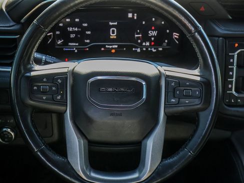 Used 2023 GMC Yukon Denali AWD/4WD image 28