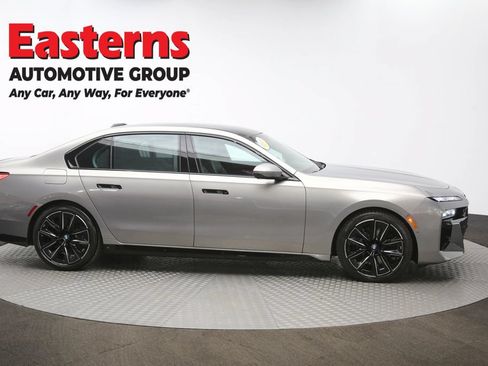 Used 2023 BMW 760i xDrive w/ Executive Package AWD/4WD image 50