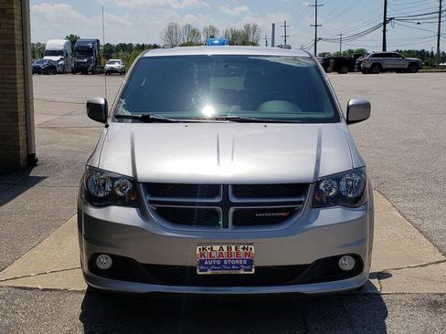Used 2017 Dodge Grand Caravan GT FWD image 9