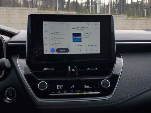 Used 2024 Toyota Corolla XSE image 23