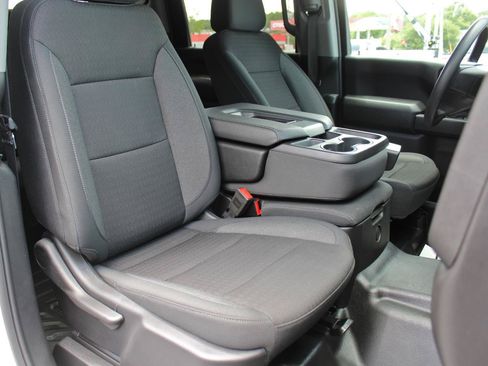 Used 2024 Chevrolet Silverado 2500 W/T w/ WT Convenience Package AWD/4WD image 38