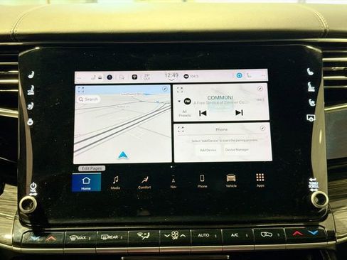 Used 2022 Jeep Wagoneer Series III w/ Convenience Group I image 14