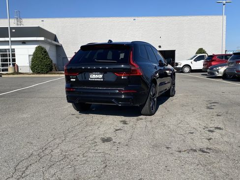 Used 2026 Volvo XC60 B5 Core w/ Protection Package Premier image 8