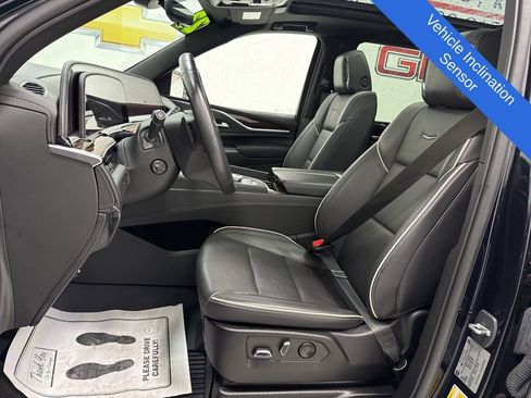 Used 2023 Cadillac Escalade Premium Luxury w/ Performance Package image 23