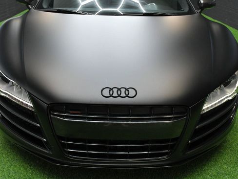 Used 2010 Audi R8 V10 AWD/4WD image 16