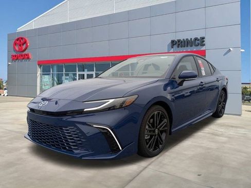 New 2026 Toyota Camry XSE FWD image 8
