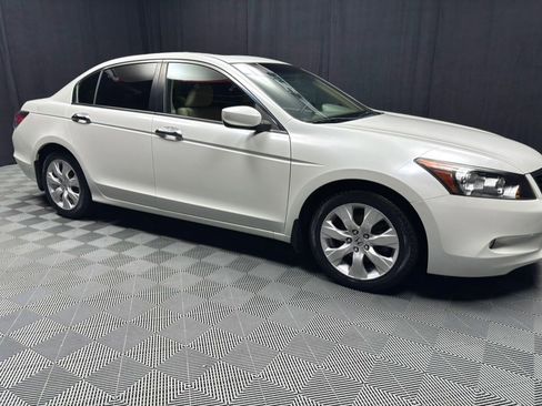 Used 2010 Honda Accord EX-L image 15