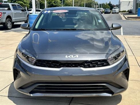 Used 2024 Kia Forte LXS image 2