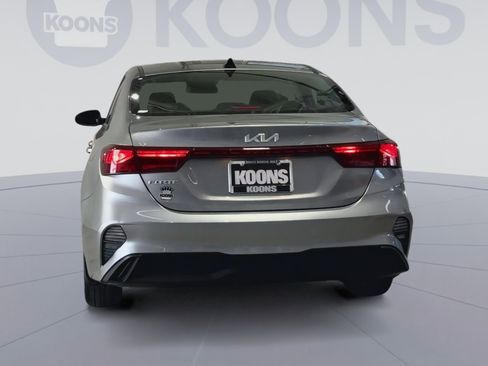 Used 2023 Kia Forte LXS w/ LXS Technology Package image 10