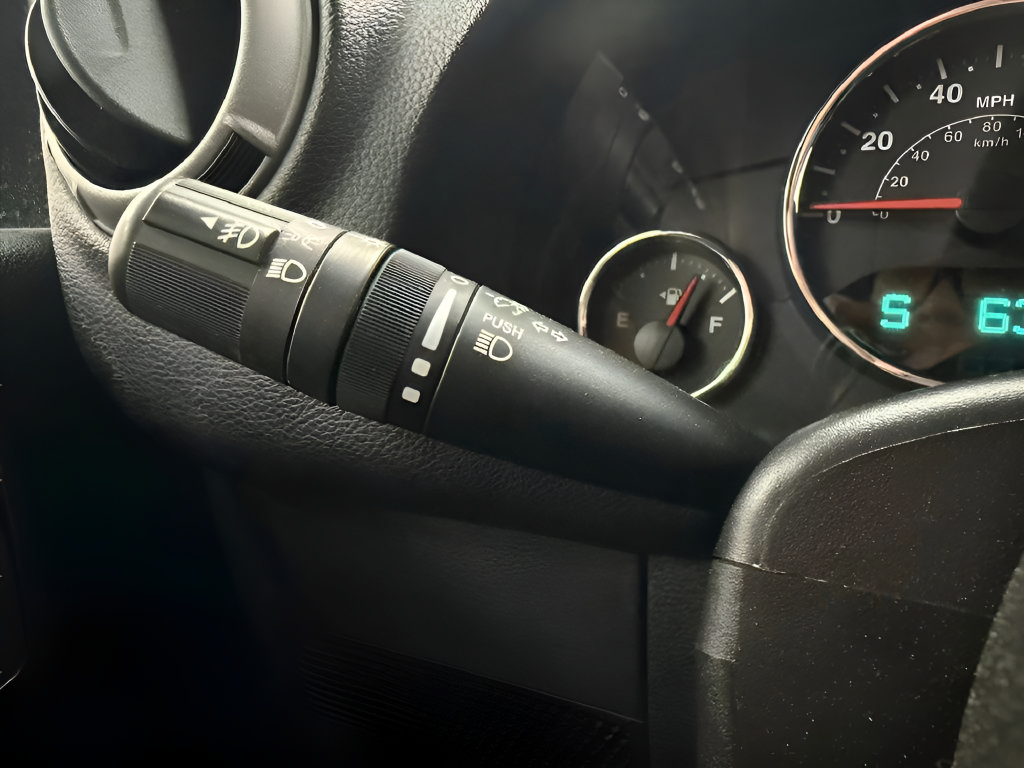 Used 2016 Jeep Wrangler Sport AWD/4WD image 22