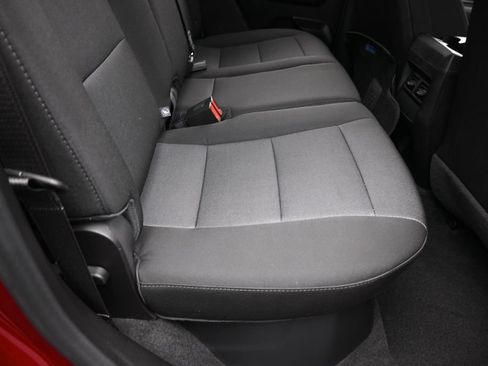 Used 2026 Chevrolet Colorado W/T w/ WT Custom Package RWD image 33